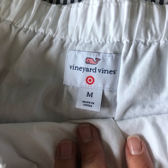 Vineyard Vines for Target M white off shoulder top - Picture 1 of 4